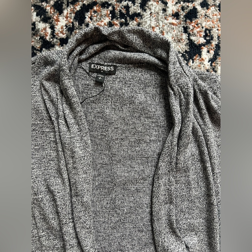 Express Cardigan - Picture 2 of 3